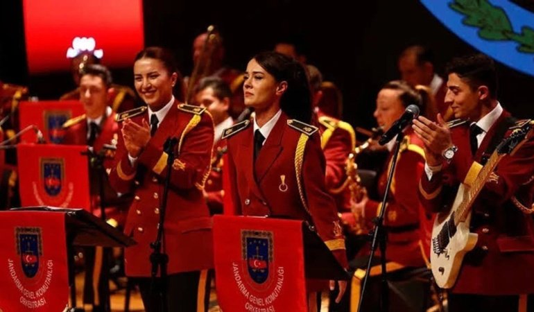 Jandarma Bandosu'ndan Afyonkarahisar'da Büyük Taarruz coşkusu