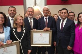 Ula-Belediye-Baskani-Caner-YENI-Partiye-gecti-featured