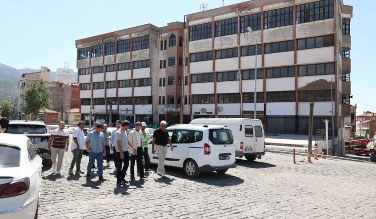 Başkan Tatık, Tavas’ta yürütülen çalışmaları sahada inceledi