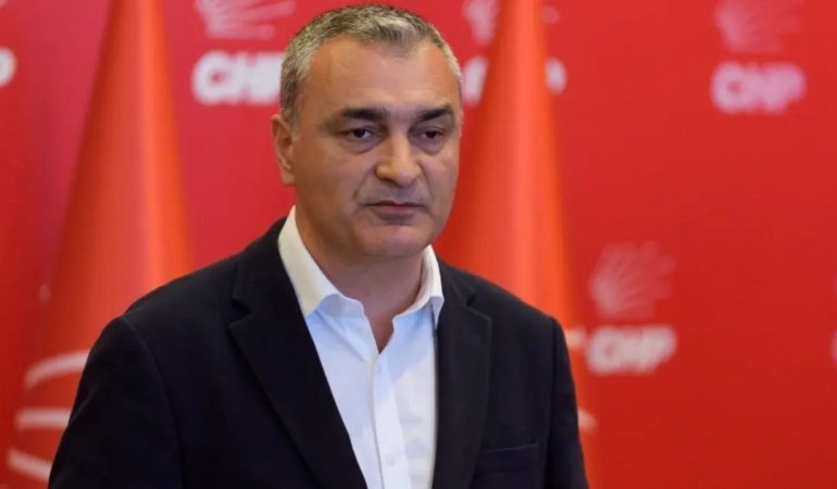 CHP Sözcüsü Sarı kurultay tarihini açıkladı