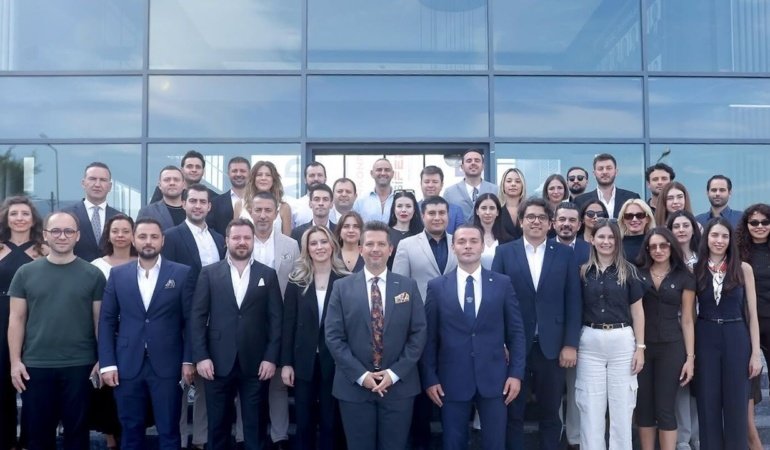 Denizli’de genç iş insanlarından ticaret köprüsü