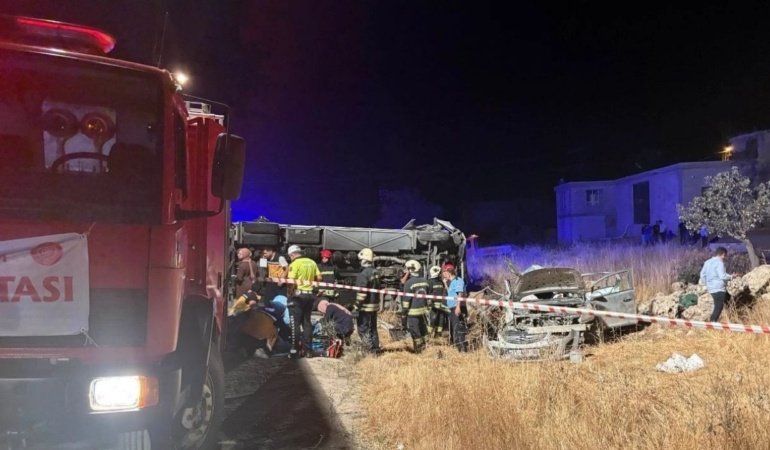 Gaziantep'teki feci kazada yedi kişinin kimliği belli oldu: Aralarında bir yaşında bebek de var