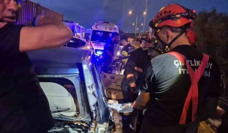 İzmir-İstanbul Otoyolu’nda zincirleme kaza! Çok sayıda yaralı var