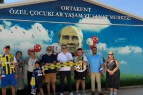 Ozel-Cocuklara-Sari-Lacivert-Destek-featured