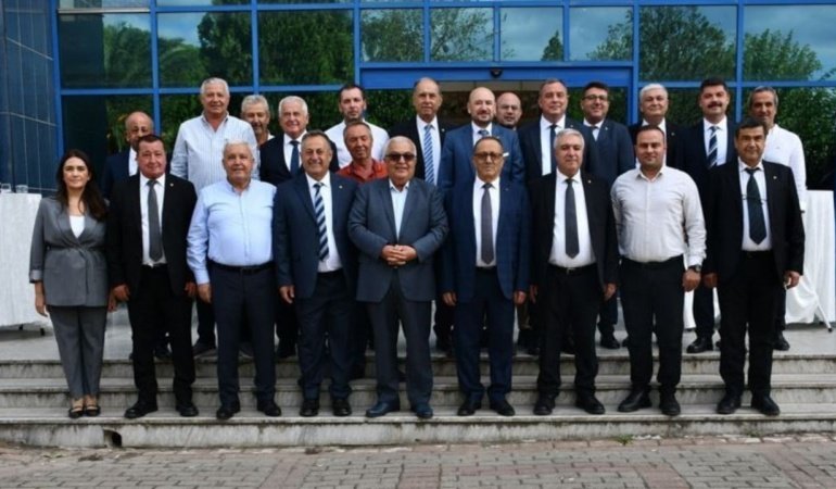 Aydın Ticaret Borsası'nda Fevzi Çondur güven tazeledi