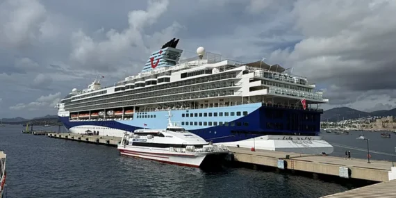 Marella-Voyager-ilk-kez-Bodrumda-1.850-turist-getirdi-featured