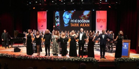 Tarik-Akanin-dogum-gunu-umut-mesajlariyla-kutlandi-featured