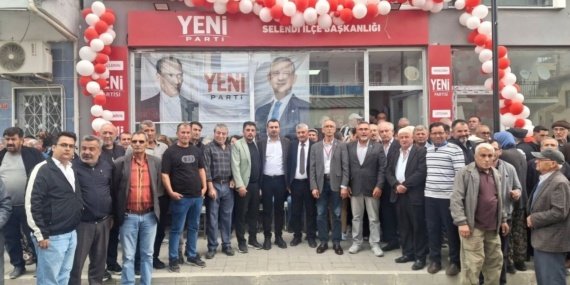 YENI-Parti-Selendi-Ilce-Kongresi039nde-Zeki-Ozkan-guven-tazeledi-featured